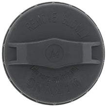 Load image into Gallery viewer, MGC835 Fuel Cap Motorad