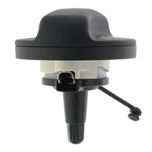 Load image into Gallery viewer, MGC844T Tethered Fuel Cap Motorad