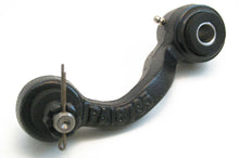 Load image into Gallery viewer, MK7086 Steering Idler Arm Mevotech Supreme Canada