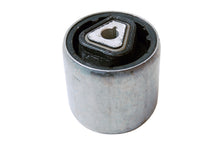 Load image into Gallery viewer, MS10442 Suspension Control Arm Bushing Mevotech Supreme Canada