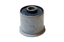 Load image into Gallery viewer, MS25433 Suspension Control Arm Bushing Mevotech Supreme Canada