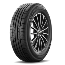 Load image into Gallery viewer, 58723 235/45R18XL Michelin Defender 2 CUV 98V Michelin Tires Canada