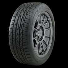 Load image into Gallery viewer, 210120 275/40R17 Nitto Motivo 98W Nitto Tires Canada
