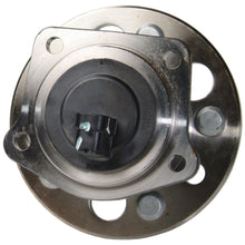 Load image into Gallery viewer, 512041 Wheel Bearing and Hub Assembly MOOG Hub Assemblies Canada