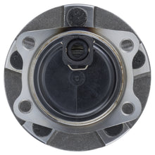 Load image into Gallery viewer, 512169 Wheel Bearing and Hub Assembly MOOG Hub Assemblies Canada
