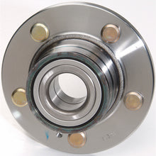 Load image into Gallery viewer, 512197 Wheel Bearing and Hub Assembly MOOG Hub Assemblies Canada