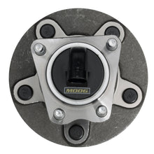 Load image into Gallery viewer, 512285 Wheel Bearing and Hub Assembly MOOG Hub Assemblies Canada