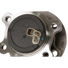 Load image into Gallery viewer, 512625 Wheel Bearing and Hub Assembly MOOG Hub Assemblies Canada