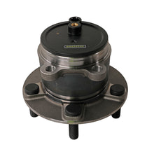 Load image into Gallery viewer, 512676 Wheel Bearing and Hub Assembly MOOG Hub Assemblies Canada