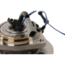 Load image into Gallery viewer, 513272 Wheel Bearing and Hub Assembly MOOG Hub Assemblies Canada