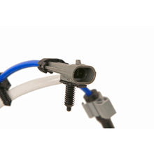 Load image into Gallery viewer, 515088 Wheel Bearing and Hub Assembly MOOG Hub Assemblies Canada
