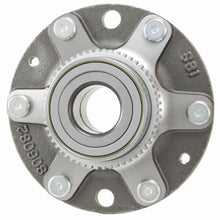 Load image into Gallery viewer, 541007 Wheel Bearing and Hub Assembly MOOG Hub Assemblies Canada