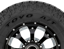 Charger l&#39;image dans la galerie, CO221300 285/55R20 Toyo Open Country A/T II 114T Toyo Tires Canada
