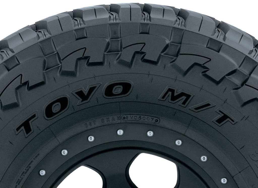 360210 37X13.50R22/10 Toyo Open Country M/T 123Q Toyo Tires Canada