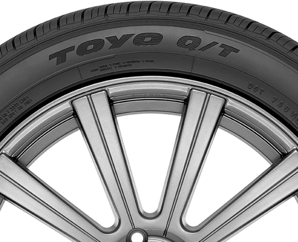 318200 255/60R18 Toyo Open Country Q/T 112V Toyo Tires Canada