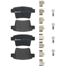 Charger l'image dans la galerie, KT04226 Brembo Low-Met Brake Pad and UV Coated Solid  Brake Disc Kit Brembo Brake Canada