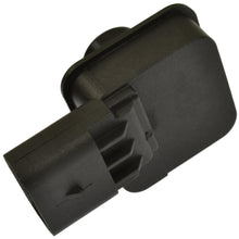 Load image into Gallery viewer, PAC101 Standard Ignition Park Assist Camera Standard Ignition Canada