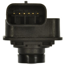 Load image into Gallery viewer, PAC101 Standard Ignition Park Assist Camera Standard Ignition Canada