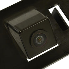 Load image into Gallery viewer, PAC116 Standard Ignition Park Assist Camera Standard Ignition Canada