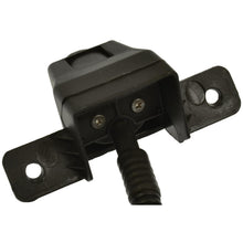 Load image into Gallery viewer, PAC121 Standard Ignition Park Assist Camera Standard Ignition Canada