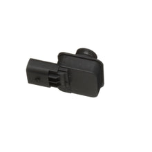 Load image into Gallery viewer, PAC126 Standard Ignition Park Assist Camera Standard Ignition Canada
