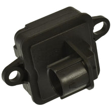 Load image into Gallery viewer, PAC129 Standard Ignition Park Assist Camera Standard Ignition Canada