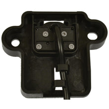 Load image into Gallery viewer, PAC140 Standard Ignition Park Assist Camera Standard Ignition Canada