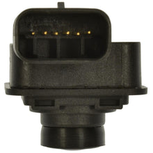 Load image into Gallery viewer, PAC162 Standard Ignition Park Assist Camera Standard Ignition Canada