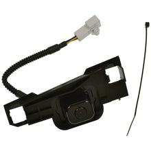 Load image into Gallery viewer, PAC209 Standard Ignition Park Assist Camera Standard Ignition Canada