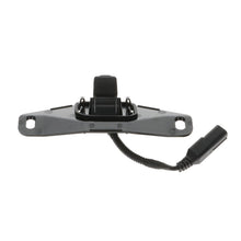 Load image into Gallery viewer, PAC219 Standard Ignition Park Assist Camera Standard Ignition Canada