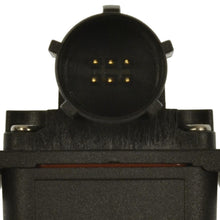 Load image into Gallery viewer, PAC24 Standard Ignition Park Assist Camera Standard Ignition Canada