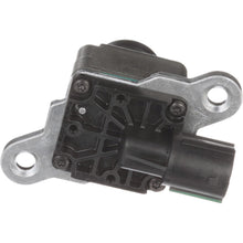 Load image into Gallery viewer, PAC304 Standard Ignition Park Assist Camera Standard Ignition Canada