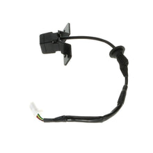 Load image into Gallery viewer, PAC462 Standard Ignition Park Assist Camera Standard Ignition Canada