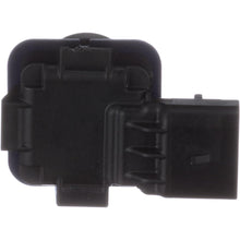 Load image into Gallery viewer, PAC489 Standard Ignition Park Assist Camera Standard Ignition Canada