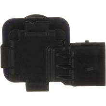 Load image into Gallery viewer, PAC500 Standard Ignition Park Assist Camera Standard Ignition Canada