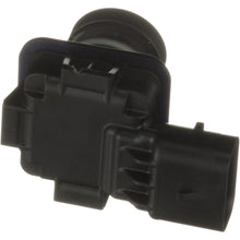 Load image into Gallery viewer, PAC500 Standard Ignition Park Assist Camera Standard Ignition Canada