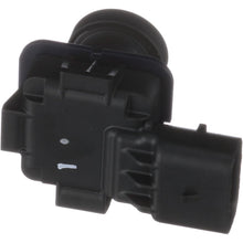 Load image into Gallery viewer, PAC507 Standard Ignition Park Assist Camera Standard Ignition Canada