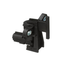 Load image into Gallery viewer, PC582 Standard Ignition Engine Crankshaft Position Sensor Standard Ignition Canada