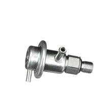 Load image into Gallery viewer, PR114 Standard Ignition Fuel Injection Pressure Regulator Standard Ignition Canada