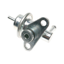 Load image into Gallery viewer, PR122 Standard Import Fuel Injection Pressure Regulator Standard Import Canada