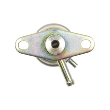 Load image into Gallery viewer, PR135 Standard Import Fuel Injection Pressure Regulator Standard Import Canada