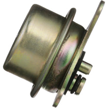 Load image into Gallery viewer, PR13 Standard Ignition Fuel Injection Pressure Regulator Standard Ignition Canada