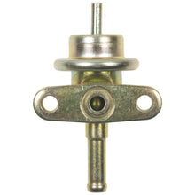Charger l'image dans la galerie, PR143 Standard Ignition Fuel Injection Pressure Regulator Standard Ignition Canada