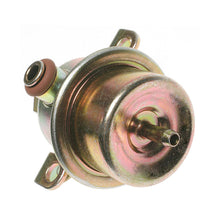 Load image into Gallery viewer, PR146 Standard Ignition Fuel Injection Pressure Regulator Standard Ignition Canada
