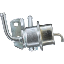 Load image into Gallery viewer, PR159 Standard Ignition Fuel Injection Pressure Regulator Standard Ignition Canada