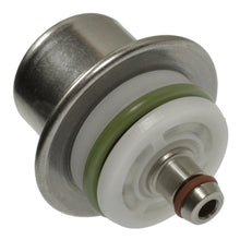 Load image into Gallery viewer, PR169 Standard Ignition Fuel Injection Pressure Regulator Standard Ignition Canada