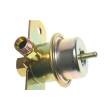 Load image into Gallery viewer, PR16 Standard Ignition Fuel Injection Pressure Regulator Standard Ignition Canada