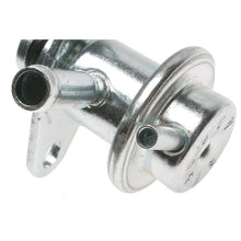Load image into Gallery viewer, PR181 Standard Ignition Fuel Injection Pressure Regulator Standard Ignition Canada