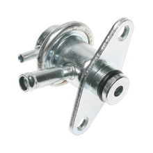 Load image into Gallery viewer, PR181 Standard Ignition Fuel Injection Pressure Regulator Standard Ignition Canada