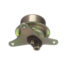 Load image into Gallery viewer, PR188 Standard Ignition Fuel Injection Pressure Regulator Standard Ignition Canada